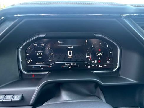 Used 2024 GMC Sierra 1500 AT4 w/ Technology Package AWD/4WD image 23