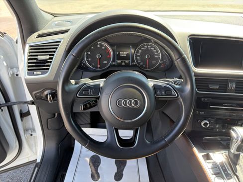 Used 2016 Audi Q5 2.0T Premium Plus w/ Technology Package AWD/4WD image 9