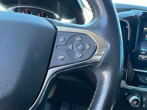 Used 2019 Chevrolet Traverse Premier w/ Driver Confidence II Package FWD image 15