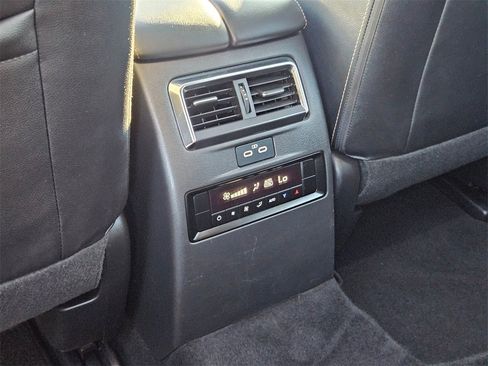 Used 2024 MAZDA CX-90 3.3 Turbo w/ Preferred Plus image 29