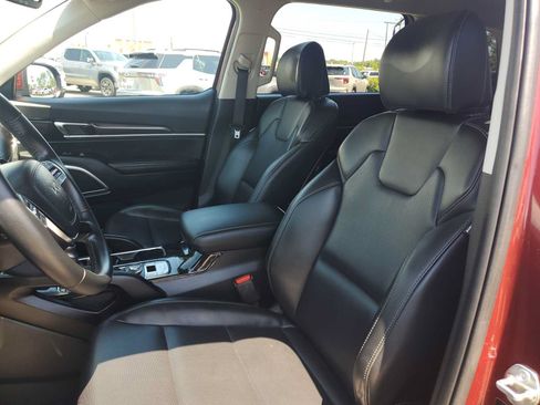 Used 2024 Kia Telluride S w/ S Sunroof Package FWD image 14