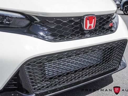 Used 2025 Honda Civic Type R image 17