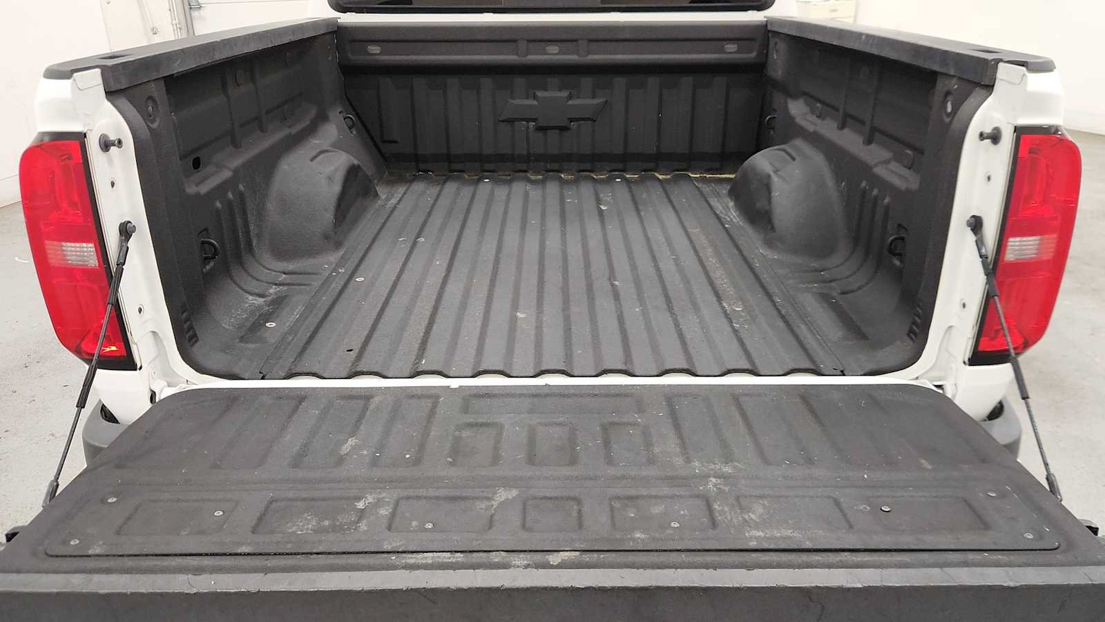 Used 2021 Chevrolet Colorado LT w/ Safety Package AWD/4WD image 26