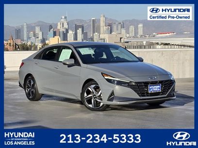 Certified 2022 Hyundai Elantra SEL w/ Convenience + Premium Package