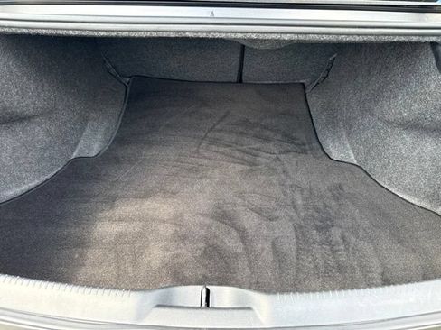 Used 2020 Chrysler 300 S w/ Safetytec Plus Group RWD image 40