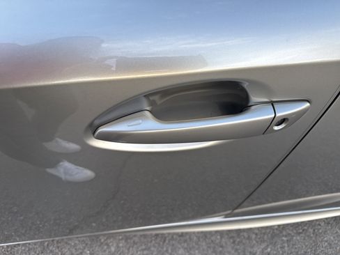 Used 2018 Lexus IS 300 image 11