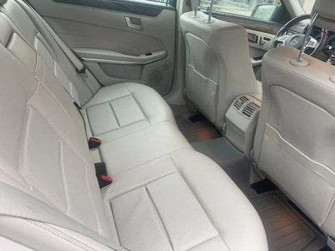 Used 2014 Mercedes-Benz E 350 Sedan image 9