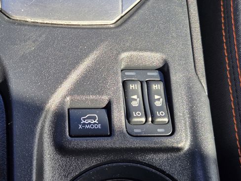 Used 2018 Subaru Crosstrek 2.0i Premium w/ Popular Package #3 image 21