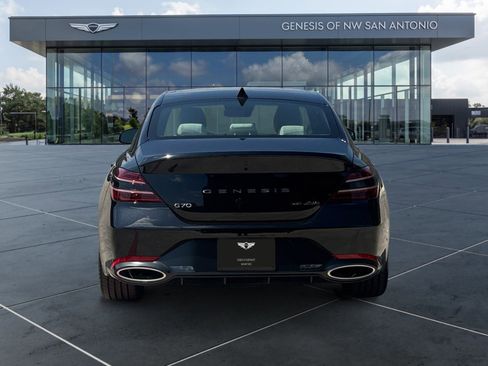 Used 2025 Genesis G70 3.3T Advanced w/ Sport Prestige Package image 4