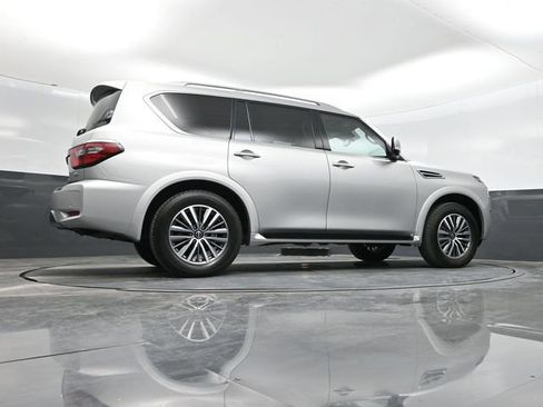 Used 2024 Nissan Armada SL w/ Captain's Chairs Package RWD image 41