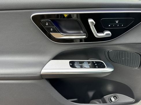 New 2026 Mercedes-Benz GLC 300 4MATIC image 10