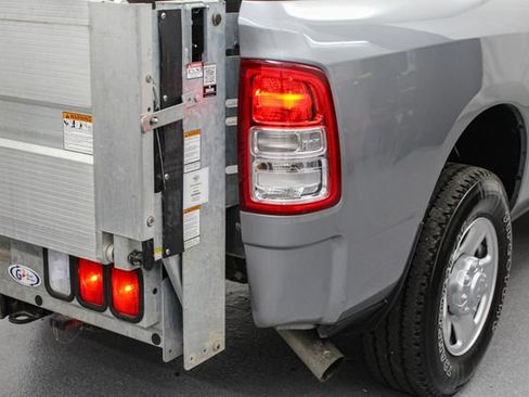 Used 2024 RAM 3500 Tradesman w/ Snow Chief Group AWD/4WD image 9
