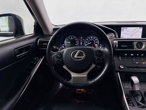 Used 2015 Lexus IS 350 w/ Navigation System Package RWD image 29