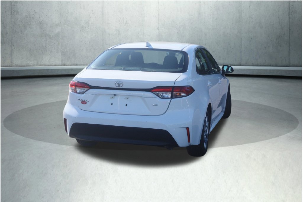 Used 2024 Toyota Corolla LE FWD image 28