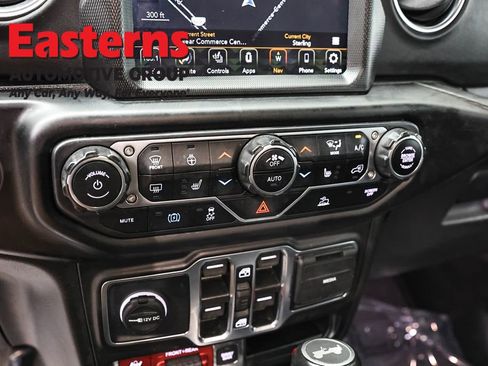 Used 2022 Jeep Wrangler Unlimited Rubicon 4xe w/ Cold Weather Group AWD/4WD image 20