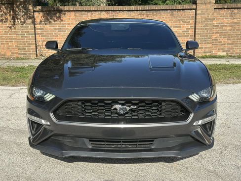 Used 2020 Ford Mustang Premium w/ Equipment Group 201A RWD image 3