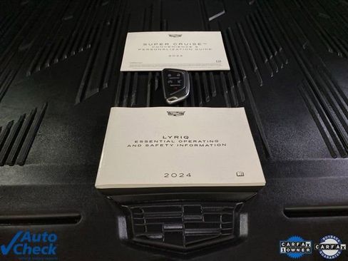 Used 2024 Cadillac Lyriq Luxury image 98