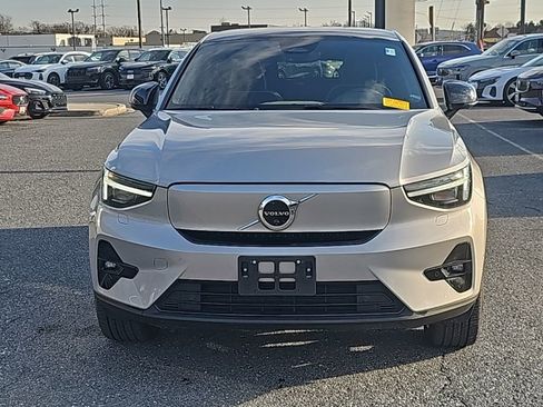 Used 2023 Volvo C40 P8 Recharge Ultimate image 16