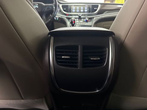 Used 2018 Buick LaCrosse Premium w/ Driver Confidence Package #2 FWD image 19
