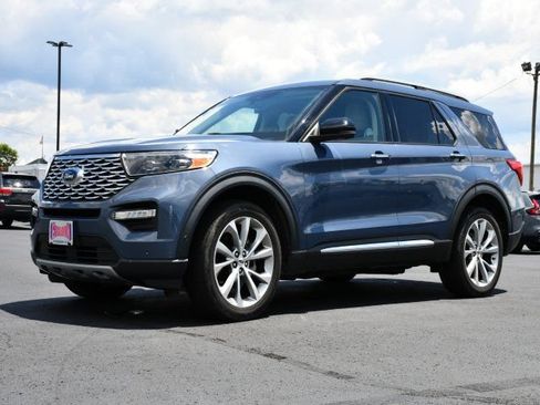 Used 2021 Ford Explorer Platinum w/ Equipment Group 601A AWD/4WD image 3