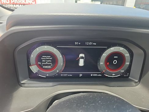 Certified 2024 Nissan Rogue Platinum FWD image 4