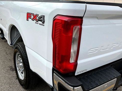 New 2026 Ford F350 XL w/ FX4 Off-Road Package image 24