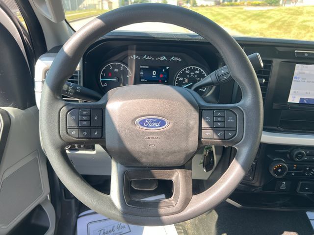 Used 2024 Ford F350 XL w/ Snow Plow/Camper Package AWD/4WD image 15