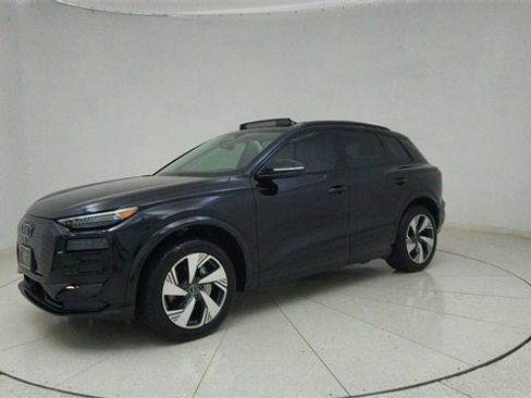 Used 2025 Audi Q6 e-tron Premium Plus w/ Premium Plus image 66