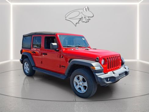 Used 2022 Jeep Wrangler Unlimited Sport AWD/4WD image 18