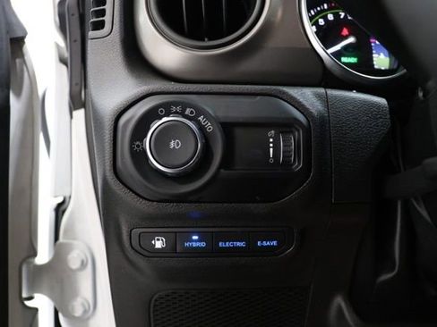 Used 2023 Jeep Wrangler Unlimited w/ Cold Weather Group AWD/4WD image 20
