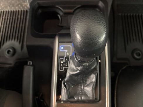 Used 2019 Toyota Tacoma SR5 image 23