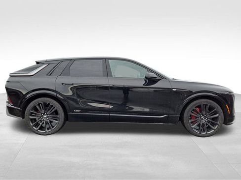 New 2026 Cadillac Lyriq V w/ Exterior Carbon Fiber Package image 8