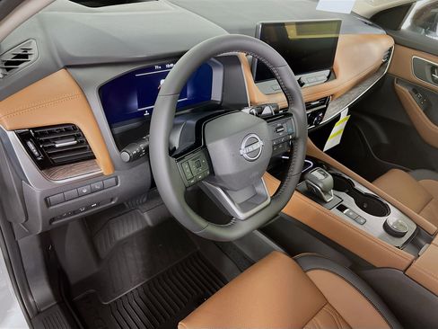 New 2026 Nissan Rogue Platinum AWD/4WD image 44