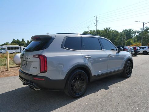 Used 2021 Kia Telluride SX w/ SX Prestige Package AWD/4WD image 4