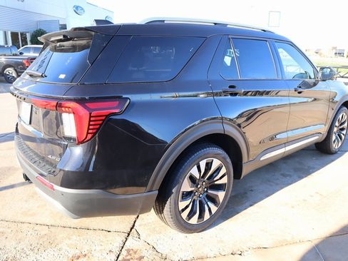 New 2026 Ford Explorer Platinum w/ LUX Leather Package image 23