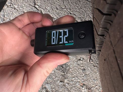 Used 2024 Tesla Model Y Performance image 67