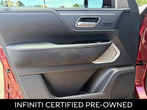 Certified 2025 INFINITI QX80 Sensory w/ Exterior Package AWD/4WD image 29