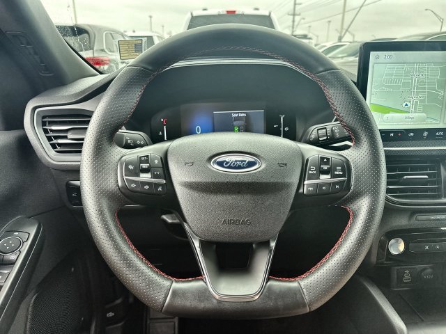 Used 2025 Ford Escape ST-Line w/ Tech Pack #1 AWD/4WD image 14