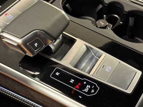 New 2026 Audi Q8 Premium Plus image 21