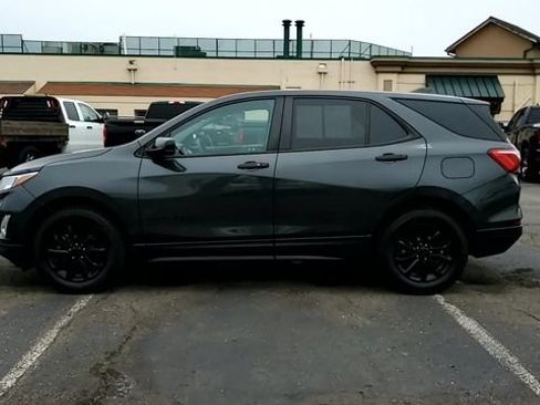 Used 2021 Chevrolet Equinox LS w/ LPO, Blackout Package AWD/4WD image 5