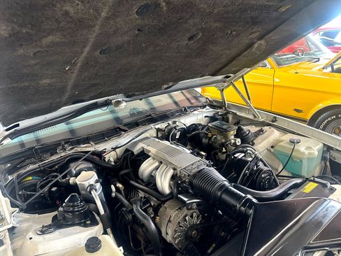 Used 1986 Chevrolet Camaro Z28 image 46