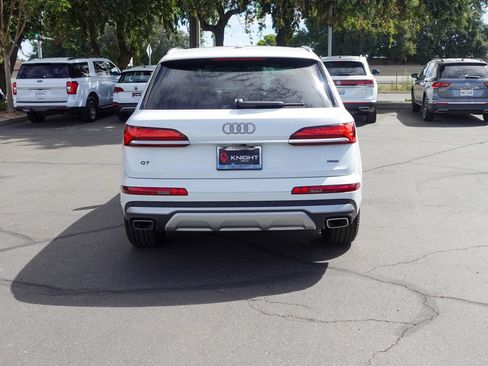 New 2026 Audi Q7 2.0T Premium AWD/4WD image 8