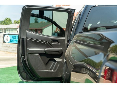 Used 2023 Chevrolet Colorado W/T RWD image 29