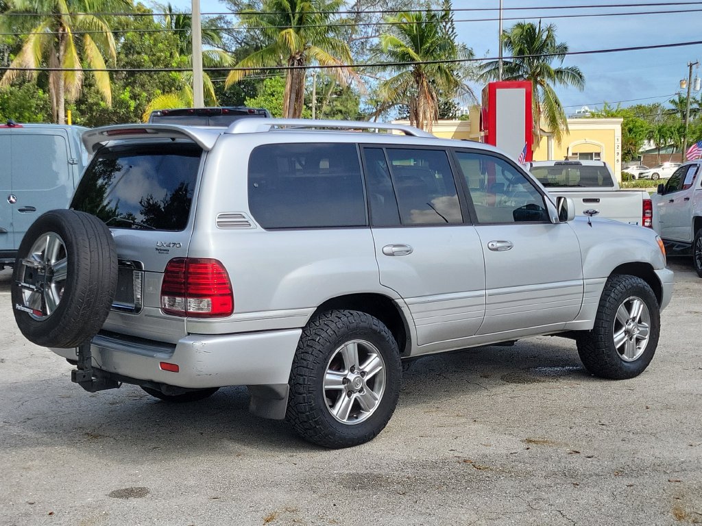 Used 2006 Lexus LX 470 4WD w/ Preferred Accessory Pkg image 8