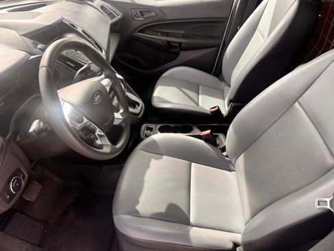 Used 2015 Ford Transit Connect XL image 5