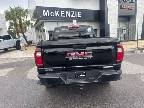 Used 2025 GMC Canyon Elevation AWD/4WD image 4