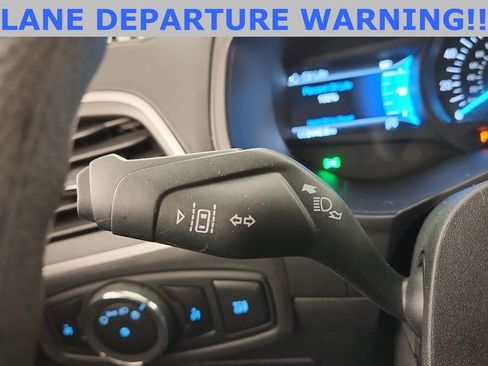 New 2024 Ford Edge SE w/ Black Appearance Package image 16