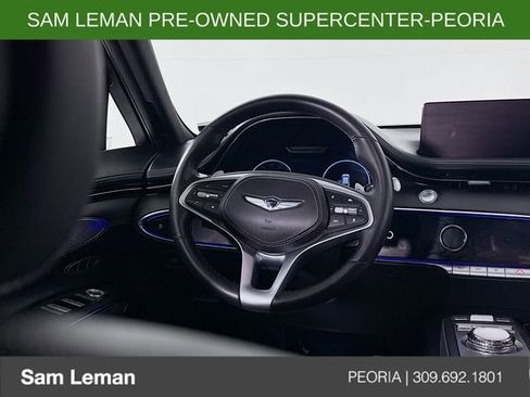 Used 2023 Genesis GV70 2.5T w/ Sport Prestige Package image 11