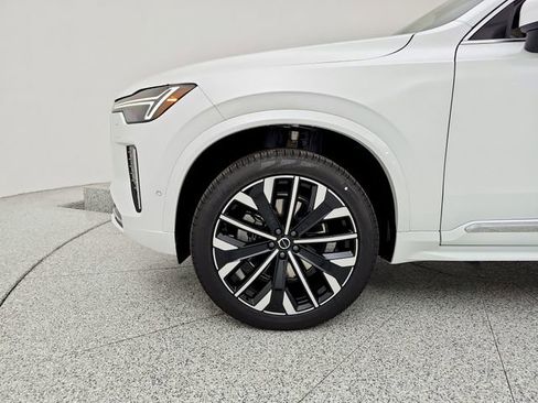 New 2026 Volvo XC90 B6 Plus w/ Protection Package AWD/4WD image 30