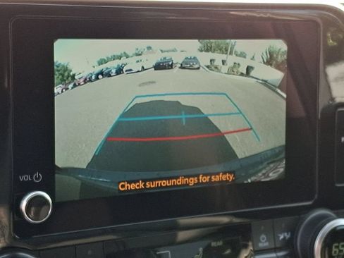 Certified 2025 Toyota Highlander XLE AWD/4WD image 20